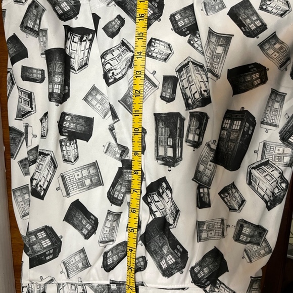 Doctor Who Black & white Tardis lined flared Mini Skirt size SMALL Her Universe - Picture 6 of 7